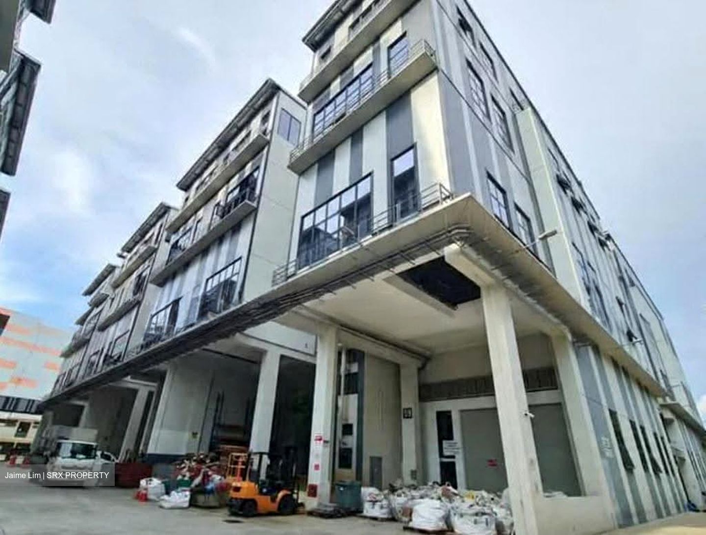 Tuas South Connection (D22), Factory #609494611